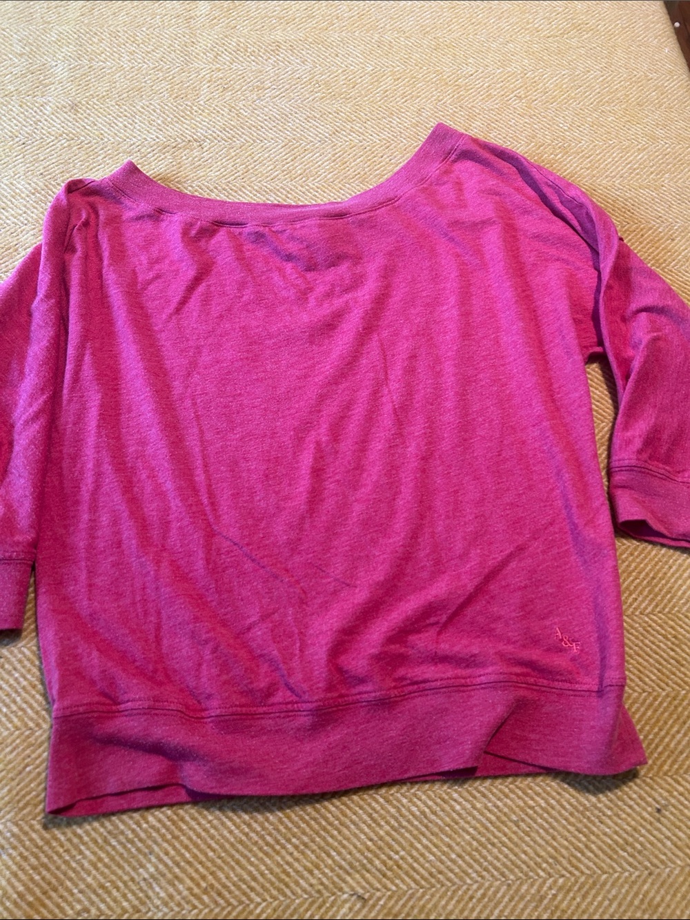 Abercrombie & Fitch Magenta Wide-Neck Sweatshirt